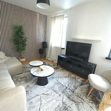 Cosy,Stylish & Big Apartment In The Heart Of City روفانييمي المظهر الخارجي الصورة